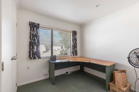 Photo of property in 19 Donald Street, Stanmore Bay, Whangaparaoa, 0932