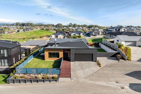 Photo of property in 7 Edenmore Terrace, Fitzherbert, Palmerston North, 4410