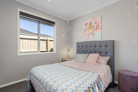 Photo of property in 8 Tangaroa Street, Waitara, 4320