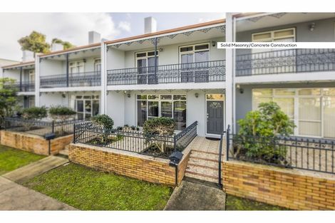 Photo of property in 4/126 Stancombe Road, Flat Bush, Auckland, 2016