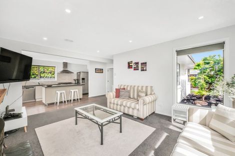 Photo of property in 17 Pahau Place, Cracroft, Christchurch, 8025