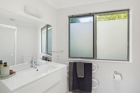 Photo of property in 51 Milne Drive, Paraparaumu, 5032