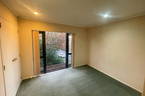 Photo of property in Tuscany Way, 22/3 Ambrico Place, New Lynn, Auckland, 0600