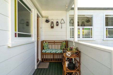 Photo of property in 25 Hampden Street, Picton, 7220