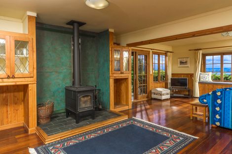 Photo of property in 33 Coster Street, Enner Glynn, Nelson, 7011