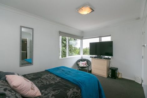 Photo of property in 19 Clyde Street, Ferndale, New Plymouth, 4310