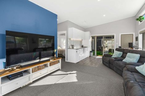 Photo of property in 60 Rua Avenue, Waitarere Beach, Levin, 5510
