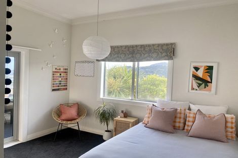 Photo of property in 135 Volga Street, Island Bay, Wellington, 6023