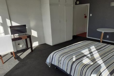 Photo of property in Fairmont Flats, 5a/20 Maarama Crescent, Aro Valley, Wellington, 6021