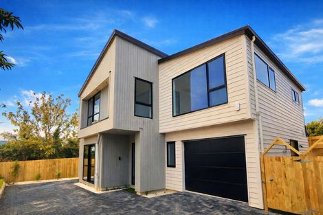 Photo of property in 11 Portadown Avenue, Pakuranga Heights, Auckland, 2010