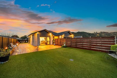 Photo of property in 20 Kerrigan Crescent, Wallaceville, Upper Hutt, 5018