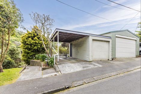 Photo of property in 18 Blackbridge Road, Wadestown, Wellington, 6012