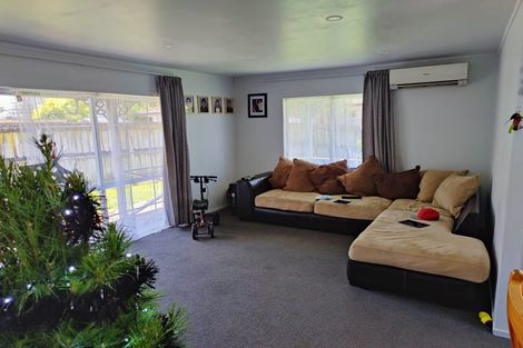 Photo of property in 2/23 Porchester Road, Papakura, 2110