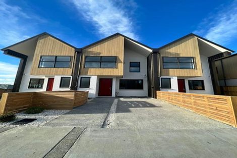 Photo of property in 42 Glidepath Road, Hobsonville, Auckland, 0616