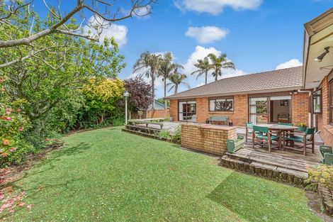 Photo of property in 22 Glucina Avenue, West Harbour, Auckland, 0618