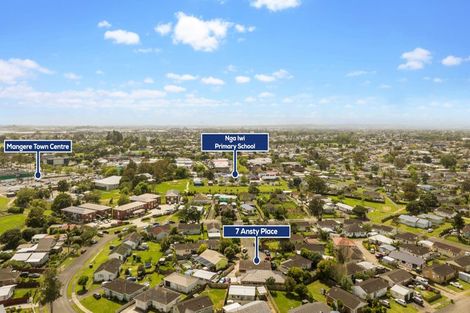 Photo of property in 7 Ansty Place, Mangere, Auckland, 2022