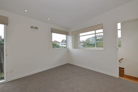 Photo of property in 85a Nevay Road, Miramar, Wellington, 6022