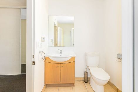 Photo of property in 12 Hall Avenue, Newtown, Wellington, 6021