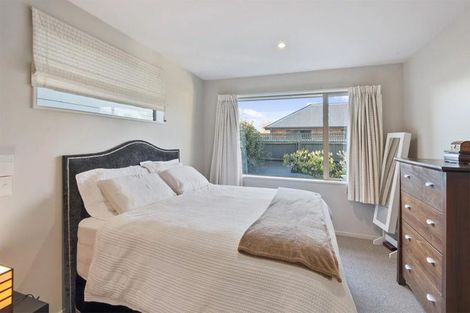 Photo of property in 115a Somerfield Street, Somerfield, Christchurch, 8024