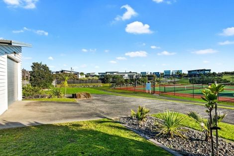 Photo of property in 35 Tuna Place, Omaha, 0986