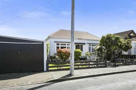 Photo of property in 30 Bathgate Street, South Dunedin, Dunedin, 9012