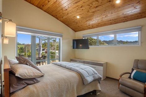 Photo of property in 5a Hillview Road, Waihi Beach, 3611