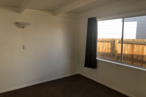 Photo of property in 151 Bruce Mclaren Road, Henderson, Auckland, 0612