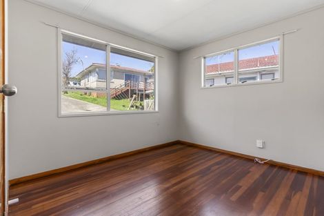 Photo of property in 52a Portman Road, Mount Wellington, Auckland, 1060