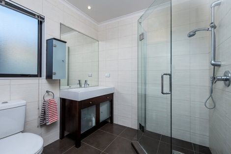 Photo of property in 35a Kowhai Road, Mairangi Bay, Auckland, 0630