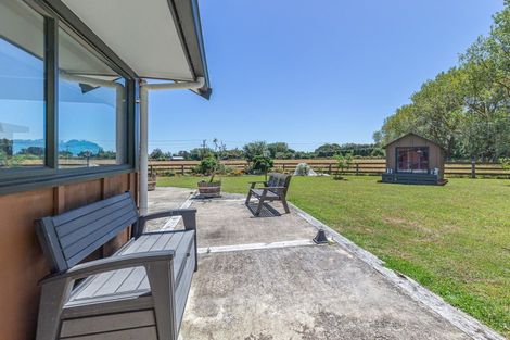 Photo of property in 59 Avenue North Road, Levin, 5510