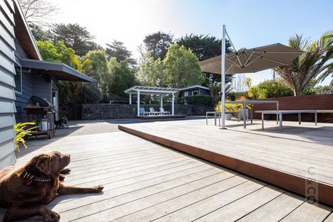 Photo of property in 175 Hanham Road, Kumeu, 0891