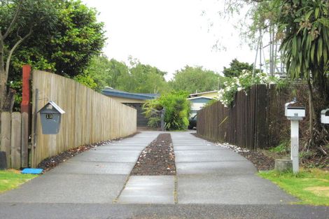 Photo of property in 92 Chichester Drive, Rosehill, Papakura, 2113