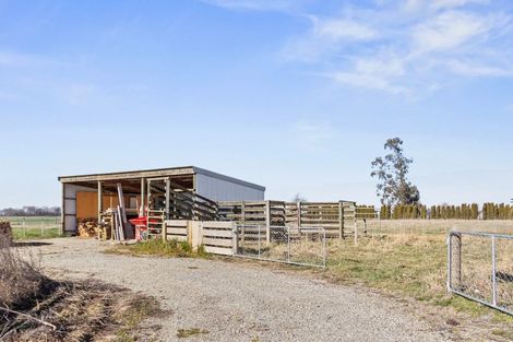 Photo of property in 8 Arowhenua Station Road, Kerrytown, Timaru, 7973