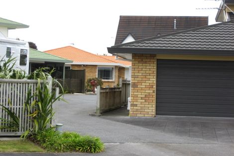 Photo of property in 20 Kellyville Heights, Merrilands, New Plymouth, 4312
