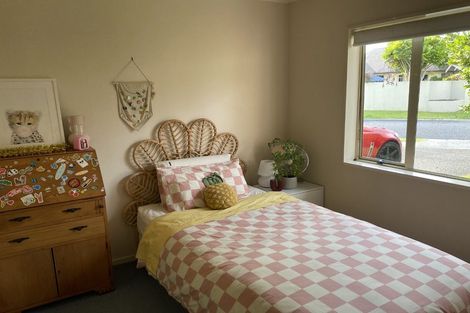 Photo of property in 17 Pembroke Drive, Bethlehem, Tauranga, 3110