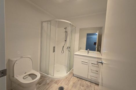 Photo of property in 2/16 Russell Road, Manurewa, Auckland, 2102