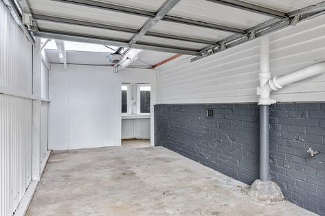 Photo of property in 630 Te Atatu Road, Te Atatu Peninsula, Auckland, 0610