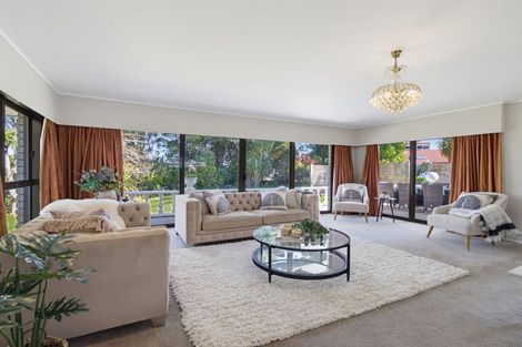 Photo of property in 14 Norfolk Rise, Waiuku, 2123