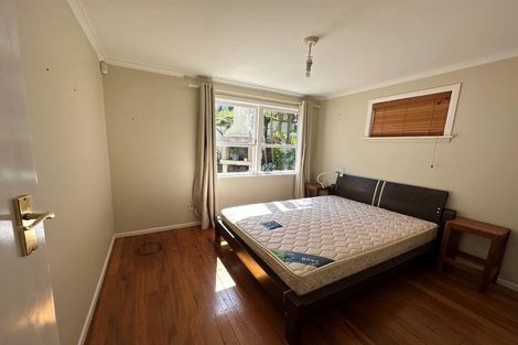 Photo of property in 22 Newhaven Terrace, Mairangi Bay, Auckland, 0630
