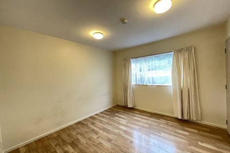 Photo of property in 14a Cypress Place, Sunnynook, Auckland, 0620