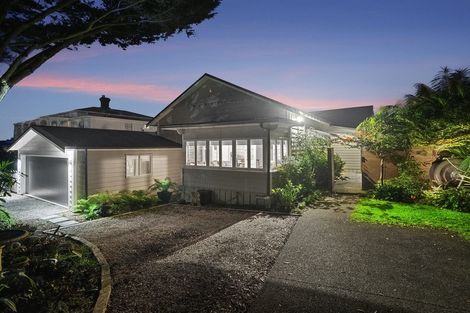 Photo of property in 1 Brett Avenue, Takapuna, Auckland, 0622