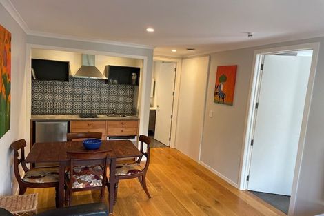 Photo of property in 26 The Terrace, Herald Island, Auckland, 0618