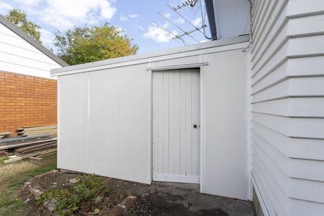 Photo of property in 1/43 Aorangi Road, Bryndwr, Christchurch, 8053