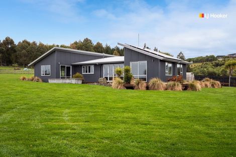 Photo of property in 10 Kayforce Road, Ocean View, Dunedin, 9035