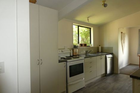 Photo of property in 35 Autumn Avenue, Glen Eden, Auckland, 0602