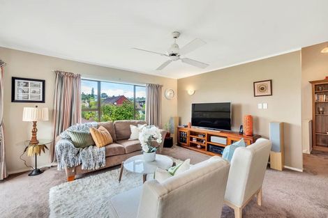 Photo of property in 40 Redwing Street, Browns Bay, Auckland, 0630