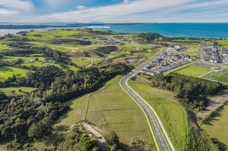 Photo of property in 251 Vaughans Road, Long Bay, Auckland, 0792