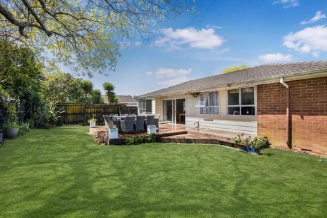 Photo of property in 81 Arimu Road, Papakura, 2110