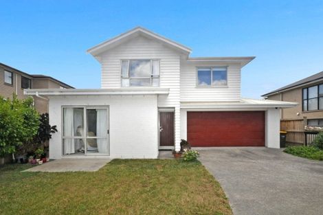 Photo of property in 24 Arthur Rolfe Lane, Swanson, Auckland, 0614