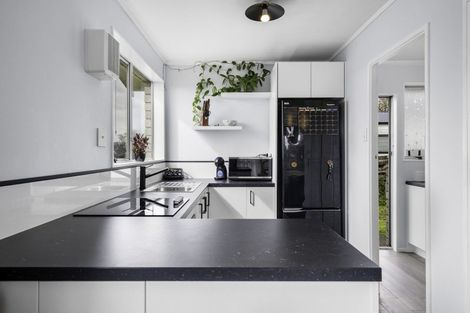 Photo of property in 73 Tuhikaramea Road, Dinsdale, Hamilton, 3204